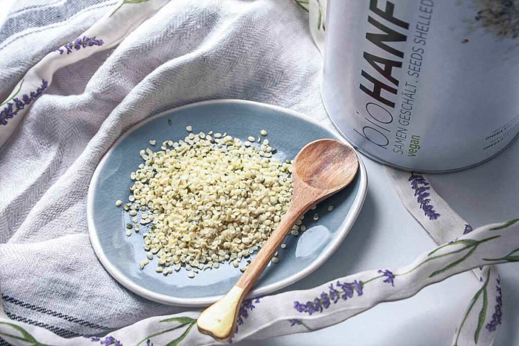 Hanfsamen – ideal als Salat Topping